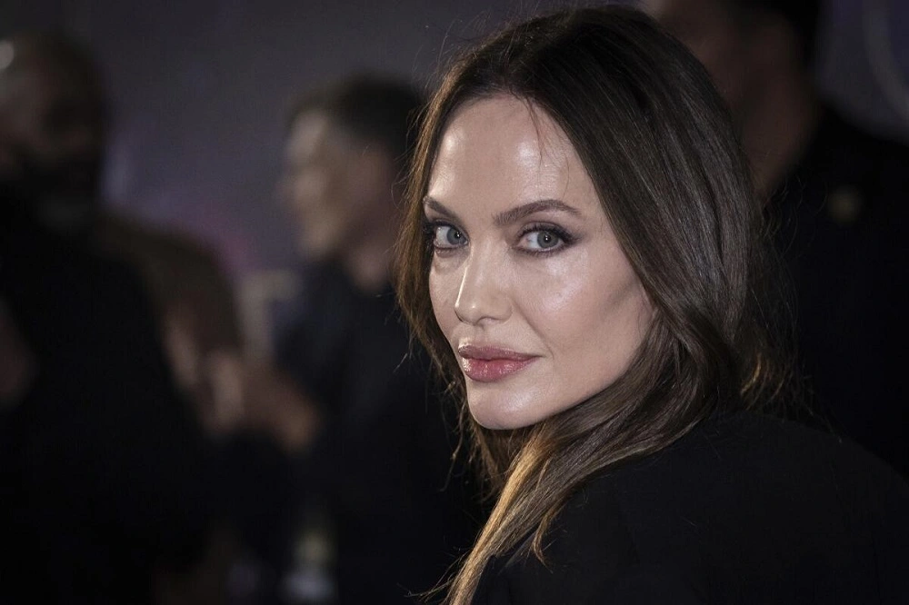 Angelina Jolie Personal Life
